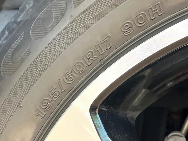 ロッキー プレミアム　禁煙車　スマートアシスト　パノラミックビューモニター　アダプティブクルーズコントロール　ブラインドスポットモニター　前席シートヒーター　ＥＴＣ　ドライブレコーダー　ＬＥＤヘッドライト（25枚目）