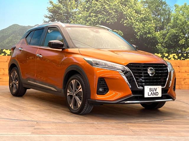 キックス Ｘ　ツートーンインテリアエディション　純正ＳＤナビ　禁煙車　全周囲カメラ　衝突被害軽減システム　レーダークルーズ　レザーシート　ドラレコ　コーナーセンサー　スマートキー　ＬＥＤヘッド　ビルトインＥＴＣ　純正１７インチアルミ　車線逸脱警報（16枚目）