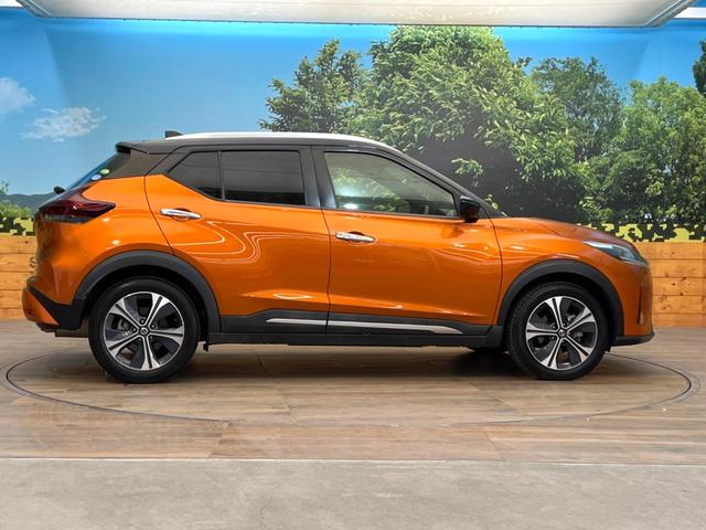 キックス Ｘ　ツートーンインテリアエディション　純正ＳＤナビ　禁煙車　全周囲カメラ　衝突被害軽減システム　レーダークルーズ　レザーシート　ドラレコ　コーナーセンサー　スマートキー　ＬＥＤヘッド　ビルトインＥＴＣ　純正１７インチアルミ　車線逸脱警報（29枚目）