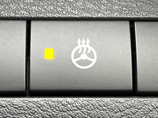 キックス Ｘ　ツートーンインテリアエディション　純正ＳＤナビ　禁煙車　全周囲カメラ　衝突被害軽減システム　レーダークルーズ　レザーシート　ドラレコ　コーナーセンサー　スマートキー　ＬＥＤヘッド　ビルトインＥＴＣ　純正１７インチアルミ　車線逸脱警報（40枚目）