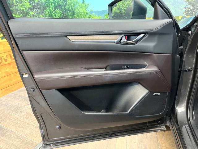 CX-8 XD Lパッケージ ターボ ディーゼル 禁煙車 全周囲カメラ BOSEサウンド 衝突被害軽減システム レーダークルーズ 電動リアゲート レザーシート コーナーセンサー スマートキー LEDヘッド(51枚目)