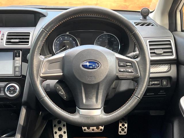 �y�����v�����X�e�A�����O�z�㎿�Ȋv���g�p���邱�ƂŁA��ɂ����������݂ƂĂ��^�]���₷���n���h���ł���