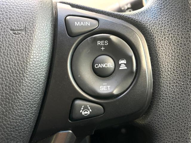 �y�A�_�v�e�B�u�N���[�Y�R���g���[���z�������H�ł̒��������s���y�ɁI�I�����ő��x��ۂN���[�Y�R���g���[�����A�Փˌy���V�X�e���ƘA�g���A�O���̎ԗ������m���ĎԊԂ�ۂ悤�ɑ��x���߂��Ă���܂��I�I