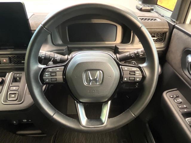 �y�����v�����X�e�A�����O�z�㎿�Ȋv���g�p���邱�ƂŁA��ɂ����������݂ƂĂ��^�]���₷���n���h���ł���