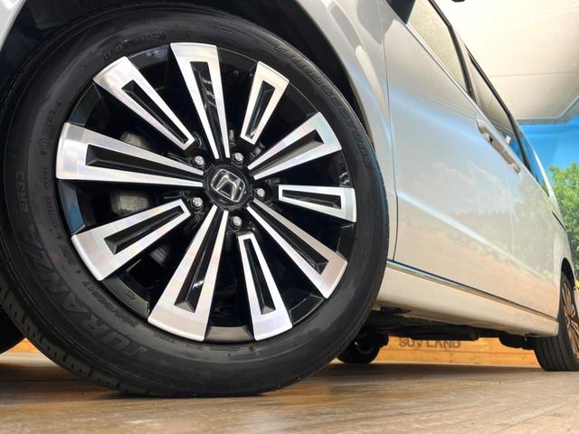 �y�����P�V�C���`�A���~�z�C�[���z�O�ςɃ}�b�`���������A���~�z�C�[���𑕒����Ă���܂��B�e��ЊO�A���~�z�C�[����A�X�^�b�h���X�^�C�����戵�����Ă���܂��B���񂲑��k����������