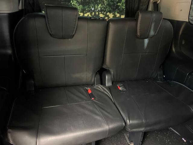 ヴォクシー ＺＳ　禁煙車　電動スライドドア　ＳＤナビ　後席モニター　バックカメラ　衝突被害軽減システム　レザーシート　スマートキー　ＬＥＤヘッド　ビルトインＥＴＣ　オートライト　デュアルエアコン　Ｂｌｕｅｔｏｏｔｈ（10枚目）
