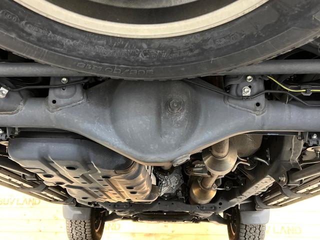 ����肪���ꂢ�Ȃ����ɁA�h�K���H�̎{�H���I�X�X���B�~��n��͂������A���ݕ��ɂ��Z���̕���A��Ń}�����E�E�B���^�[�X�|�[�c���������ɂ��D�]���������Ă���܂��B