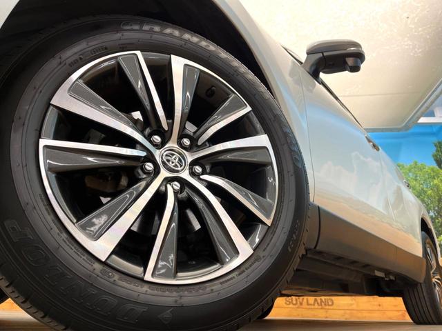 ハリアー Ｇ　８型ディスプレイーディオ　バックカメラ　セーフティセンス　レーダークルーズ　電動リアゲート　パワーシート　コーナーセンサー　ＬＥＤヘッド　ＥＴＣ２．０　純正１８インチアルミ　オートハイビーム（13枚目）