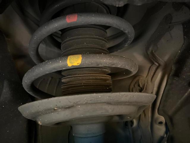 ハリアー Ｇ　８型ディスプレイーディオ　バックカメラ　セーフティセンス　レーダークルーズ　電動リアゲート　パワーシート　コーナーセンサー　ＬＥＤヘッド　ＥＴＣ２．０　純正１８インチアルミ　オートハイビーム（20枚目）