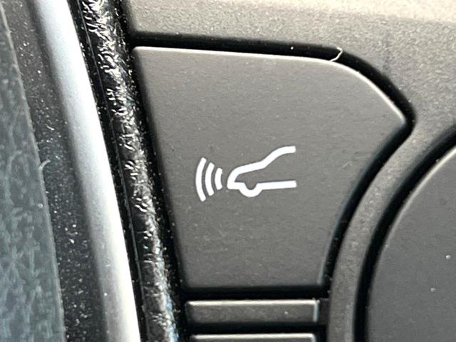 ハリアー Ｇ　８型ディスプレイーディオ　バックカメラ　セーフティセンス　レーダークルーズ　電動リアゲート　パワーシート　コーナーセンサー　ＬＥＤヘッド　ＥＴＣ２．０　純正１８インチアルミ　オートハイビーム（41枚目）