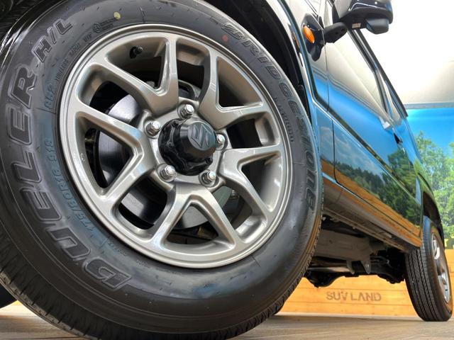 �y�����I�v�V�����P�U�C���`�A���~�z�C�[���z�����I�v�V�����z�C�[���𑕒��B���s���\�̌���ɉ����A�O�ς����X�^�C���b�V���ɂȂ��Ă��܂��B