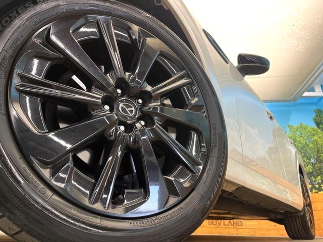 �y�����Q�O�C���`�A���~�z�C�[���z�O�ςɃ}�b�`���������A���~�z�C�[���𑕒����Ă���܂��B�e��ЊO�A���~�z�C�[����A�X�^�b�h���X�^�C�����戵�����Ă���܂��B���񂲑��k����������