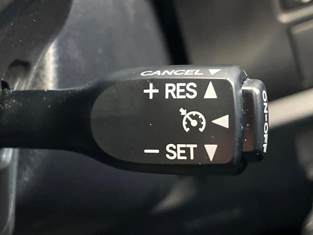 ヴォクシー ＺＳ　煌　禁煙車　純正８インチナビ　両側電動スライド　バックカメラ　セーフティセンス　クルーズコントロール　オートマチックハイビーム　ドラレコ　スマートキー　ＬＥＤヘッド　ＥＴＣ　純正１６インチアルミ（6枚目）