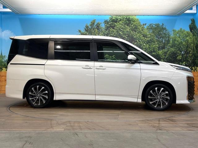 ヴォクシー ハイブリッドＳ－Ｚ　禁煙車　メーカー純正１０．５インチナビ　両側電動ドア　後席モニター　全周囲カメラ　セーフティセンス　レーダークルーズ　パワーバックドア　ドラレコ　ＬＥＤヘッド　ＥＴＣ　純正１７インチアルミ（25枚目）