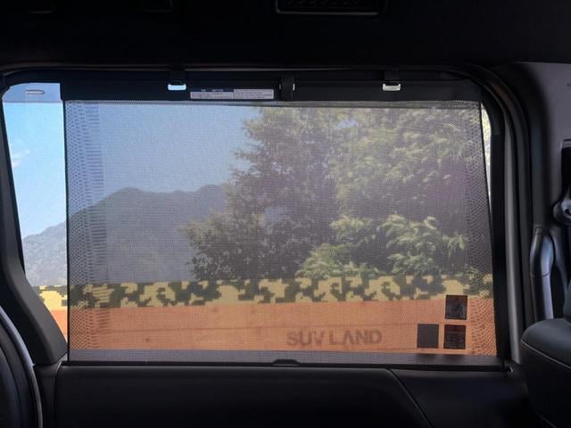 ヴォクシー ハイブリッドＳ－Ｚ　禁煙車　メーカー純正１０．５インチナビ　両側電動ドア　後席モニター　全周囲カメラ　セーフティセンス　レーダークルーズ　パワーバックドア　ドラレコ　ＬＥＤヘッド　ＥＴＣ　純正１７インチアルミ（76枚目）