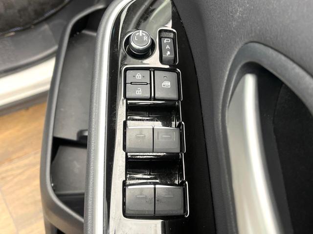 ヴォクシー ハイブリッドＳ－Ｚ　禁煙車　メーカー純正１０．５インチナビ　両側電動ドア　後席モニター　全周囲カメラ　セーフティセンス　レーダークルーズ　パワーバックドア　ドラレコ　ＬＥＤヘッド　ＥＴＣ　純正１７インチアルミ（78枚目）