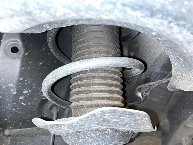 ライズ Ｚ　禁煙車　全周囲カメラ　トヨタセーフティ　レーダークルーズ　ドラレコ　コーナーセンサー　スマートキー　ＬＥＤヘッド　ビルトインＥＴＣ　純正１７インチアルミ　車線逸脱警報　オートライト（20枚目）