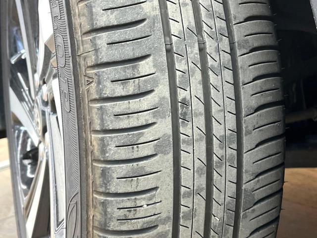 ライズ Ｚ　禁煙車　全周囲カメラ　トヨタセーフティ　レーダークルーズ　ドラレコ　コーナーセンサー　スマートキー　ＬＥＤヘッド　ビルトインＥＴＣ　純正１７インチアルミ　車線逸脱警報　オートライト（28枚目）