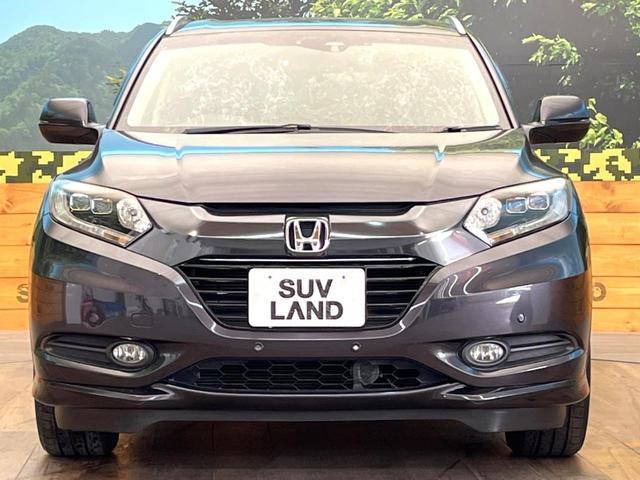 ヴェゼル ハイブリッドＺ　禁煙車　純正８インチナビ　バックカメラ　寒冷地仕様　シティブレーキアクティブシステム　ハーフレザーシート　ドラレコ　コーナーセンサー　スマートキー　ＬＥＤヘッド　ルーフレール　ＥＴＣ　クルコン（14枚目）