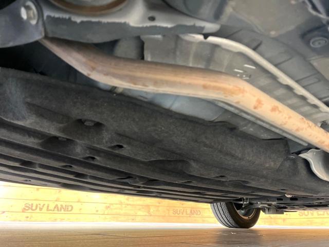 ヴェゼル ハイブリッドＺ　禁煙車　純正８インチナビ　バックカメラ　寒冷地仕様　シティブレーキアクティブシステム　ハーフレザーシート　ドラレコ　コーナーセンサー　スマートキー　ＬＥＤヘッド　ルーフレール　ＥＴＣ　クルコン（22枚目）