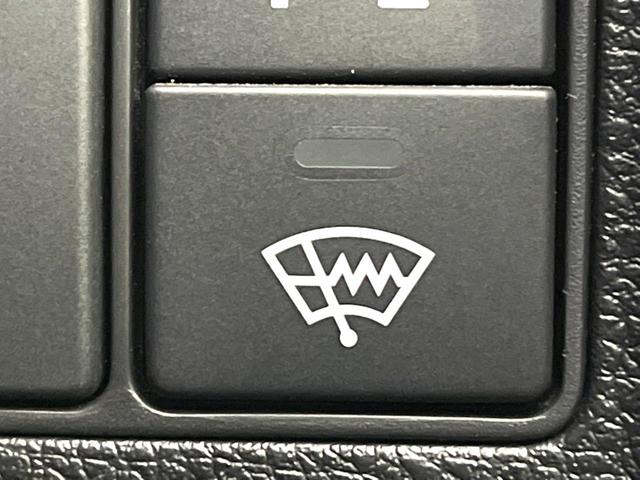 ヴェゼル ハイブリッドＺ　禁煙車　純正８インチナビ　バックカメラ　寒冷地仕様　シティブレーキアクティブシステム　ハーフレザーシート　ドラレコ　コーナーセンサー　スマートキー　ＬＥＤヘッド　ルーフレール　ＥＴＣ　クルコン（52枚目）