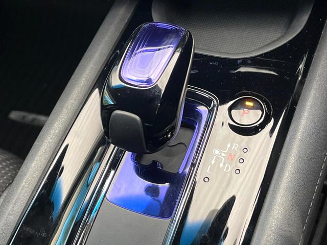 ヴェゼル ハイブリッドＺ　禁煙車　純正８インチナビ　バックカメラ　寒冷地仕様　シティブレーキアクティブシステム　ハーフレザーシート　ドラレコ　コーナーセンサー　スマートキー　ＬＥＤヘッド　ルーフレール　ＥＴＣ　クルコン（60枚目）