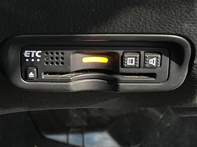 ヴェゼル ハイブリッドＲＳ・ホンダセンシング　禁煙車　純正７インチナビ　バックカメラ　ホンダセンシング　ハーフレザーシート　ドラレコ　スマートキー　ＬＥＤヘッド　ビルトインＥＴＣ　純正１８インチアルミ　車線逸脱警報　オートライト（46枚目）