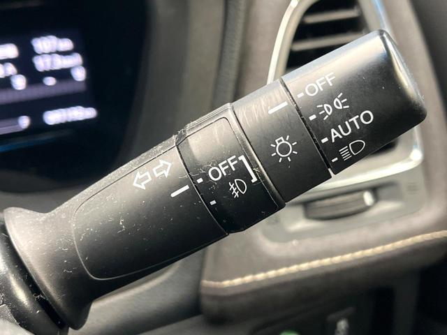 ヴェゼル ハイブリッドＲＳ・ホンダセンシング　禁煙車　純正７インチナビ　バックカメラ　ホンダセンシング　ハーフレザーシート　ドラレコ　スマートキー　ＬＥＤヘッド　ビルトインＥＴＣ　純正１８インチアルミ　車線逸脱警報　オートライト（56枚目）