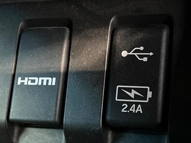 ヴェゼル ハイブリッドＲＳ・ホンダセンシング　禁煙車　純正７インチナビ　バックカメラ　ホンダセンシング　ハーフレザーシート　ドラレコ　スマートキー　ＬＥＤヘッド　ビルトインＥＴＣ　純正１８インチアルミ　車線逸脱警報　オートライト（70枚目）