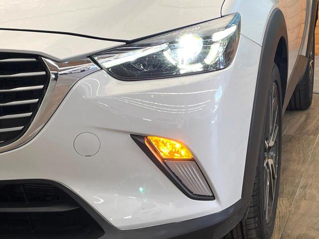 �y�k�d�c�w�b�h���C�g�z���V����ԑ��s�����ǍD�Ȏ��E���m�ۂ����S���ĉ^�]�ł��鍂�P�x�k�d�c�w�b�h���C�g�𑕔��I�_�����x�������A����d�͂��}�����Ă��܂��B