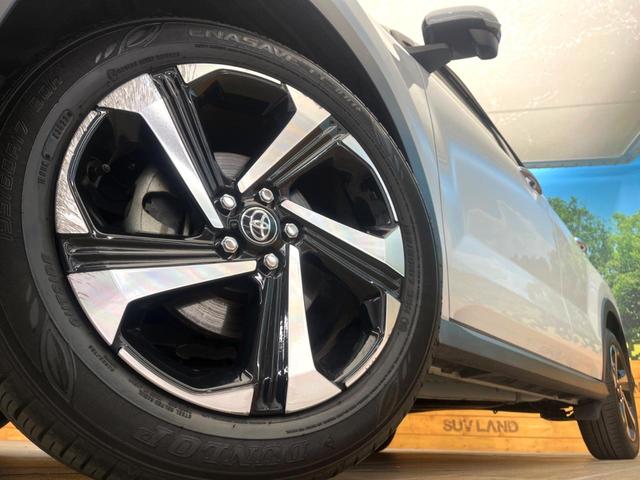 ライズ Ｚ　禁煙車　純正９インチナビ　全周囲カメラ　ブラインドスポットモニター　レーダークルーズ　シートヒーター　ＵＳＢ入力端子　純正１７インチアルミ　ＬＥＤヘッド　ＥＴＣ（13枚目）