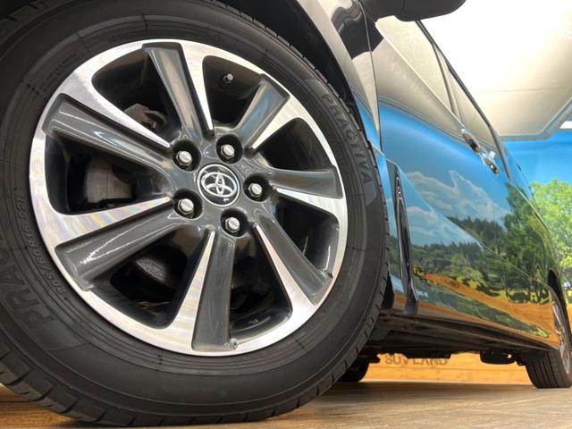 �y�����P�U�C���`�A���~�z�C�[���z�O�ςɃ}�b�`���������A���~�z�C�[���𑕒����Ă���܂��B�e��ЊO�A���~�z�C�[����A�X�^�b�h���X�^�C�����戵�����Ă���܂��B���񂲑��k����������