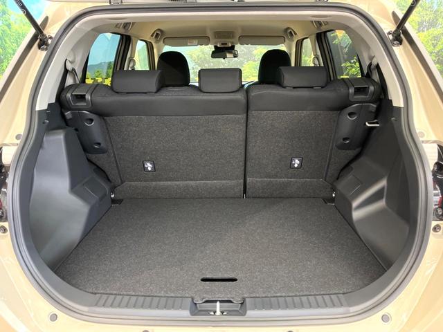 ライズ Ｘ　登録済未使用車　スマートアシスト　コーナーセンサー　ＬＥＤヘッドライト　車線逸脱警報　オートライト　ステアリングスイッチ（10枚目）