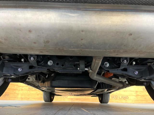 ハリアーハイブリッド Ｓ　８型ディスプレイオーディオ　セーフティセンス　レーダークルーズ　バックカメラ　ブラインドスポットモニター　デジタルインナーミラー　純正１７インチアルミ　ＬＥＤヘッドライト　ＥＴＣ　純正革巻ステアリング（19枚目）