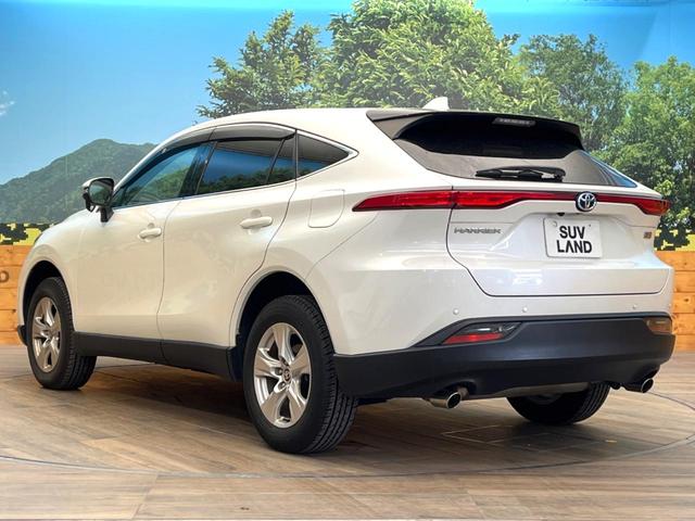 ハリアーハイブリッド Ｓ　８型ディスプレイオーディオ　セーフティセンス　レーダークルーズ　バックカメラ　ブラインドスポットモニター　デジタルインナーミラー　純正１７インチアルミ　ＬＥＤヘッドライト　ＥＴＣ　純正革巻ステアリング（27枚目）