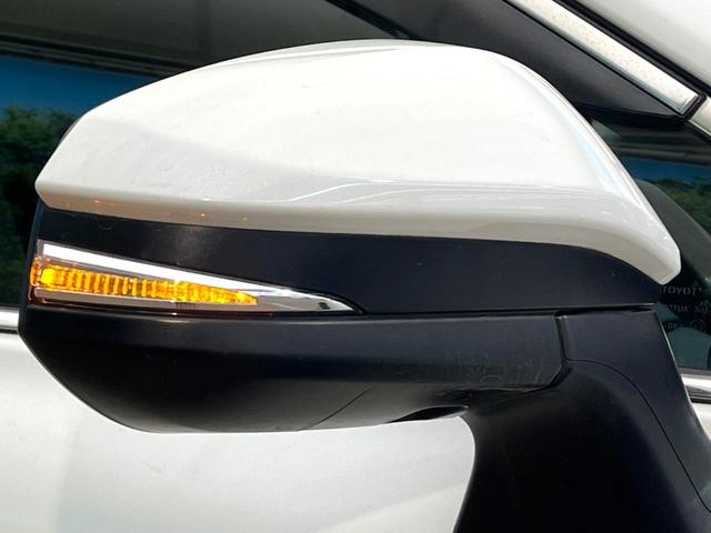 ハリアーハイブリッド Ｓ　８型ディスプレイオーディオ　セーフティセンス　レーダークルーズ　バックカメラ　ブラインドスポットモニター　デジタルインナーミラー　純正１７インチアルミ　ＬＥＤヘッドライト　ＥＴＣ　純正革巻ステアリング（30枚目）