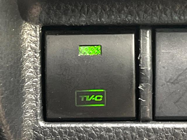 ハリアーハイブリッド Ｓ　８型ディスプレイオーディオ　セーフティセンス　レーダークルーズ　バックカメラ　ブラインドスポットモニター　デジタルインナーミラー　純正１７インチアルミ　ＬＥＤヘッドライト　ＥＴＣ　純正革巻ステアリング（46枚目）