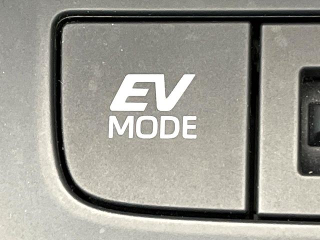 ハリアーハイブリッド Ｓ　８型ディスプレイオーディオ　セーフティセンス　レーダークルーズ　バックカメラ　ブラインドスポットモニター　デジタルインナーミラー　純正１７インチアルミ　ＬＥＤヘッドライト　ＥＴＣ　純正革巻ステアリング（57枚目）