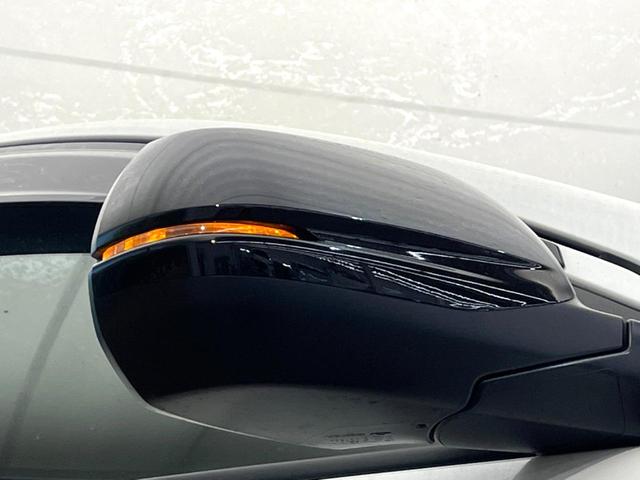 ヴェゼル ハイブリッドＲＳ・ホンダセンシング　純正８型ナビ　ホンダセンシング　レーダークルーズ　レーンキープアシスト　バックカメラ　フルセグＴＶ　Ｂｌｕｅｔｏｏｔｈ再生　ＬＥＤヘッドライト　純正１８インチアルミ　シートヒーター　ＥＴＣ　ドラレコ（30枚目）