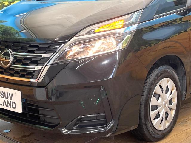 セレナ ＸＶ　禁煙車　両側電動ドア　純正ＨＤＤナビ　全周囲カメラ　衝突被害軽減システム　ドラレコ　コーナーセンサー　スマートキー　ＥＴＣ　クルコン　純正１５インチアルミ　オートハイビーム　オートライト（13枚目）
