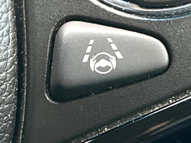 �y�A�_�v�e�B�u�N���[�Y�R���g���[���z�������H�ł̒��������s���y�ɁI�I�����ő��x��ۂN���[�Y�R���g���[�����A�Փˌy���V�X�e���ƘA�g���A�O���̎ԗ������m���ĎԊԂ�ۂ悤�ɑ��x���߂��Ă���܂��I�I