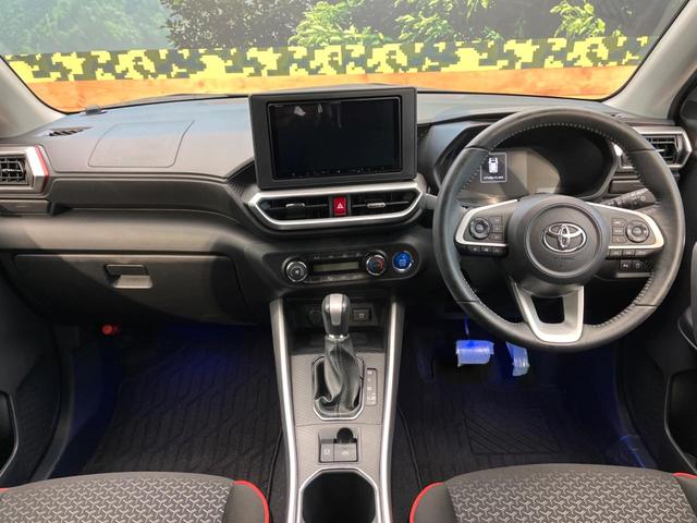 ライズ Ｚ　禁煙車　全周囲カメラ　衝突被害軽減システム　レーダークルーズ　ドラレコ　コーナーセンサー　スマートキー　ＬＥＤヘッド　ナビ連動ＥＴＣ　純正１７インチアルミ　車線逸脱警報　オートライト　オートエアコン（2枚目）