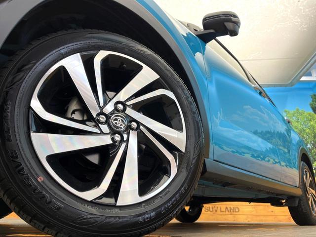 ライズ Ｚ　禁煙車　全周囲カメラ　衝突被害軽減システム　レーダークルーズ　ドラレコ　コーナーセンサー　スマートキー　ＬＥＤヘッド　ナビ連動ＥＴＣ　純正１７インチアルミ　車線逸脱警報　オートライト　オートエアコン（13枚目）