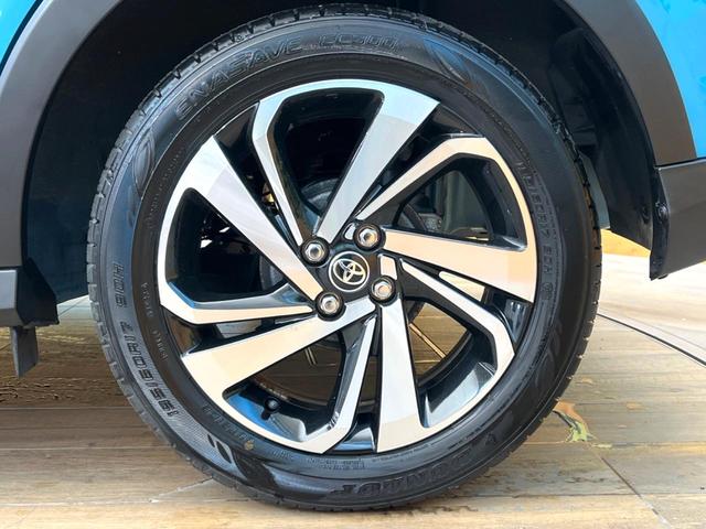 ライズ Ｚ　禁煙車　全周囲カメラ　衝突被害軽減システム　レーダークルーズ　ドラレコ　コーナーセンサー　スマートキー　ＬＥＤヘッド　ナビ連動ＥＴＣ　純正１７インチアルミ　車線逸脱警報　オートライト　オートエアコン（30枚目）