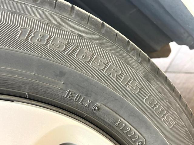 フリードハイブリッド ハイブリッド　プレミアムエディション　両側電動ドア　純正ＳＤナビ　バックカメラ　ハーフレザーシート　ドラレコ　スマートキー　ＨＩＤヘッド　ビルトインＥＴＣ　クルコン　オートライト　オートエアコン　ＣＤ　ＤＶＤ再生　地デジ（26枚目）