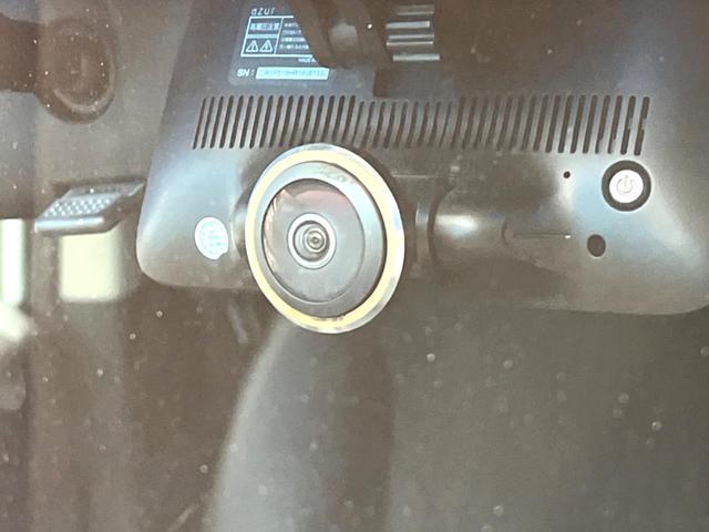 フリードハイブリッド ハイブリッド　プレミアムエディション　両側電動ドア　純正ＳＤナビ　バックカメラ　ハーフレザーシート　ドラレコ　スマートキー　ＨＩＤヘッド　ビルトインＥＴＣ　クルコン　オートライト　オートエアコン　ＣＤ　ＤＶＤ再生　地デジ（27枚目）