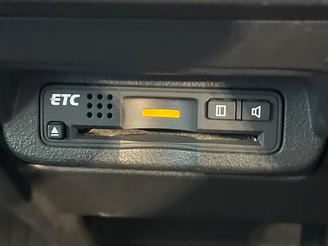 フリードハイブリッド ハイブリッド　プレミアムエディション　両側電動ドア　純正ＳＤナビ　バックカメラ　ハーフレザーシート　ドラレコ　スマートキー　ＨＩＤヘッド　ビルトインＥＴＣ　クルコン　オートライト　オートエアコン　ＣＤ　ＤＶＤ再生　地デジ（30枚目）