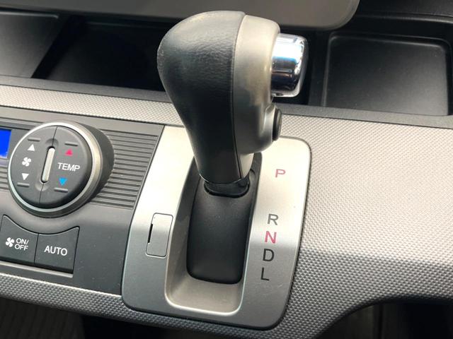 フリードハイブリッド ハイブリッド　プレミアムエディション　両側電動ドア　純正ＳＤナビ　バックカメラ　ハーフレザーシート　ドラレコ　スマートキー　ＨＩＤヘッド　ビルトインＥＴＣ　クルコン　オートライト　オートエアコン　ＣＤ　ＤＶＤ再生　地デジ（54枚目）