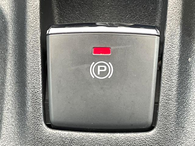 ＸＶ ２．０ｅ－Ｌ　アイサイト　スマートエディション　４ＷＤ　サイド・バックカメラ　衝突被害軽減システム　レーダークルーズ　前席シートエアコン　ドラレコ　コーナーセンサー　スマートキー　ＬＥＤヘッド　ビルトインＥＴＣ　純正１７インチアルミ　車線逸脱警報（51枚目）