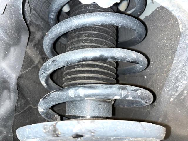 ＣＸ－５ ＸＤ　エクスクルーシブモード　ディーゼル（軽油）　サンルーフ　全周囲カメラ　ＢＯＳＥサウンド　レーダークルーズ　電動リアゲート　レザーシート　前席シートエアコン　ドラレコ　コーナーセンサー　スマートキー　ＬＥＤヘッド（20枚目）